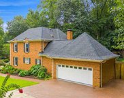5025 Oak Bluff Court, Sandy Springs image