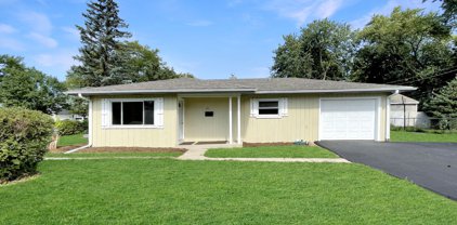 251 Hickory Drive, Crystal Lake