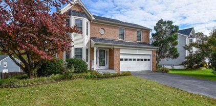 5404 Lomax Way, Woodbridge