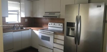 3100 W Rolling Hills Cir Unit #710, Davie