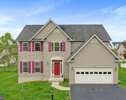 1255 Brown Rd, Martinsburg
