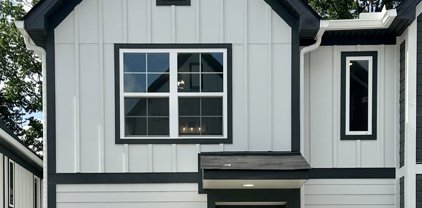 700 N DuPont Ave #506, Madison