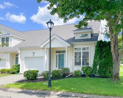 7 Kingson Ln Unit 5, Medway