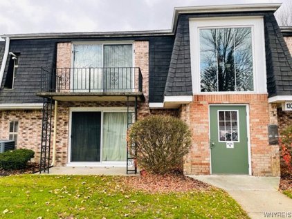 130A Foxberry Drive, Amherst