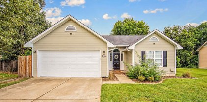 127 Chapel Hill Drive, Raeford