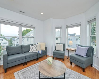 56 Hooper Street Unit 2R, Chelsea