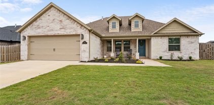1921 Sunrise  Circle, Centerton
