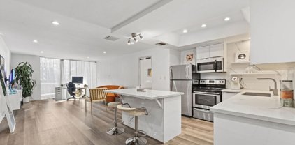 321 S San Vicente Blvd Unit 101, Los Angeles