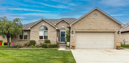 51197 INDIAN POINTE, Macomb Twp