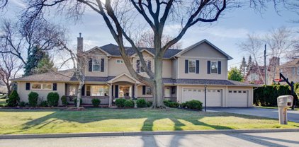 1100 S Belmont Avenue, Arlington Heights