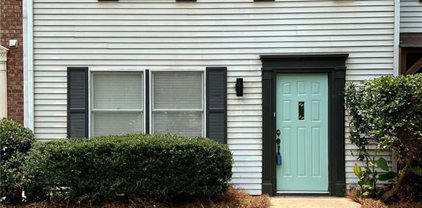 263 Roswell Commons Circle, Roswell
