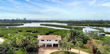 4850 Lemon Bay Drive, Venice