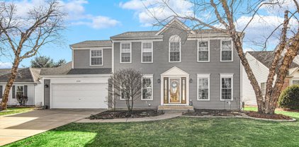 2585 Oak Trails Drive, Aurora