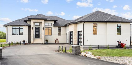 408 Edgemont  Cove, Corman Park