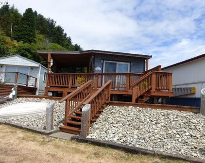 140 RIGGS HILL LN, Winchester Bay