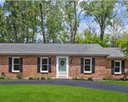 10209 Lylewood  Drive, St Louis image