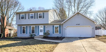68 Finch Court, Naperville