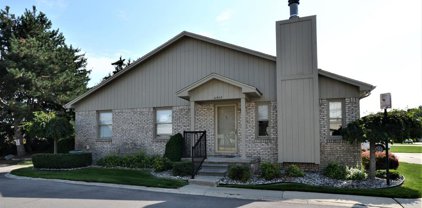 41952 KING EDWARD, Clinton Twp