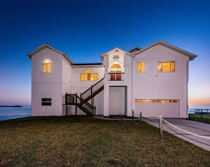 5803 Beverly Drive, Hudson