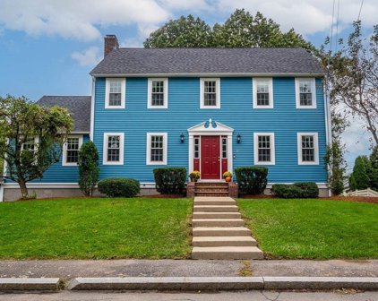 25 Chestnut Ave, Braintree