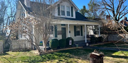 329 Myrtle, Altavista
