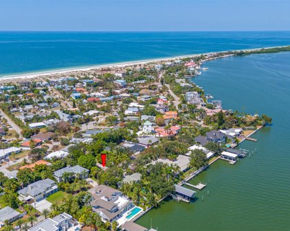 956 Bay Esplanade, Clearwater