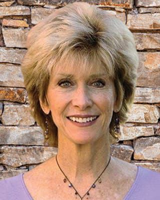 Catherine Klein Headshot