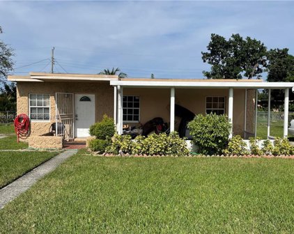 2545 Nw 159th Ter, Miami Gardens