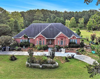395 County Line Road, Fayetteville