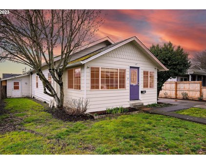 1204 HILL ST, Albany