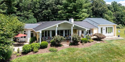 43272 Evans Pond Rd, Leesburg