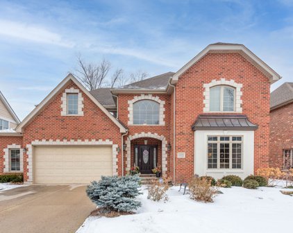 1322 N Illinois Avenue, Arlington Heights