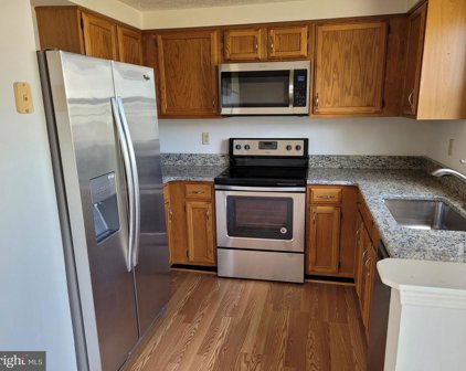 518 Beebe Ct, Frederick