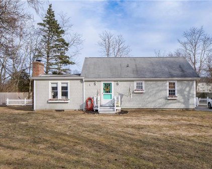 50 Mill Pond  Road, North Kingstown