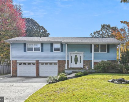 1005 Saint Margarets Dr, Annapolis