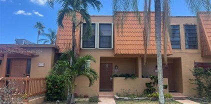 9106 Limetree Ln Unit #174, Pembroke Pines