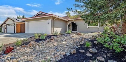 114 Begonia Ct, Martinez