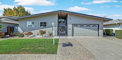 1035 Barry Way, Fremont