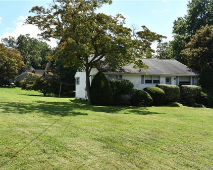 127 Lakeview Drive, Fairfield