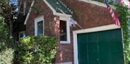 34 Clifton Rd, Milton