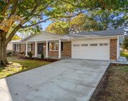 31 Lakemont  Drive, St Charles image