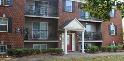 325 W Stephen Foster Ave Unit 204, Bardstown