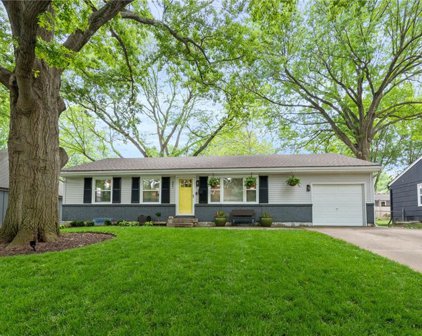 6001 W 76th Street, Prairie Village