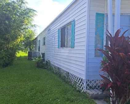 12 Placido Lane, Port Saint Lucie
