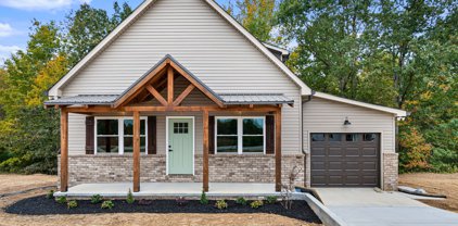 110 Commanche Dr, Hohenwald