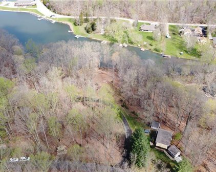 00 E April Court, Martinsville