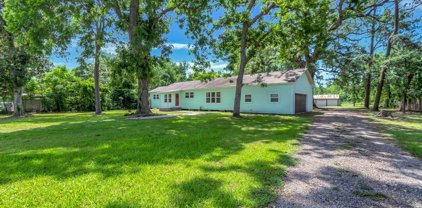 6423 S F Austin, Jones Creek