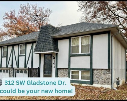 312 SW Gladstone Drive, Blue Springs