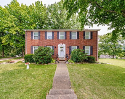 12 Chestnut Hill Dr, City Of Greensburg
