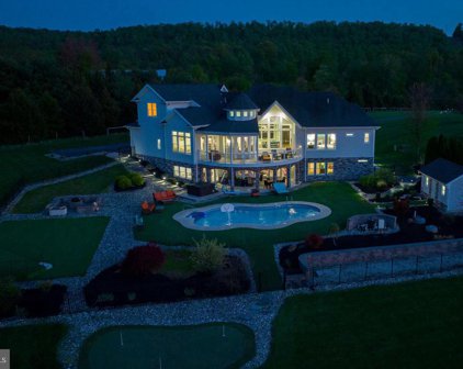 297 Thorley Rd, New Cumberland